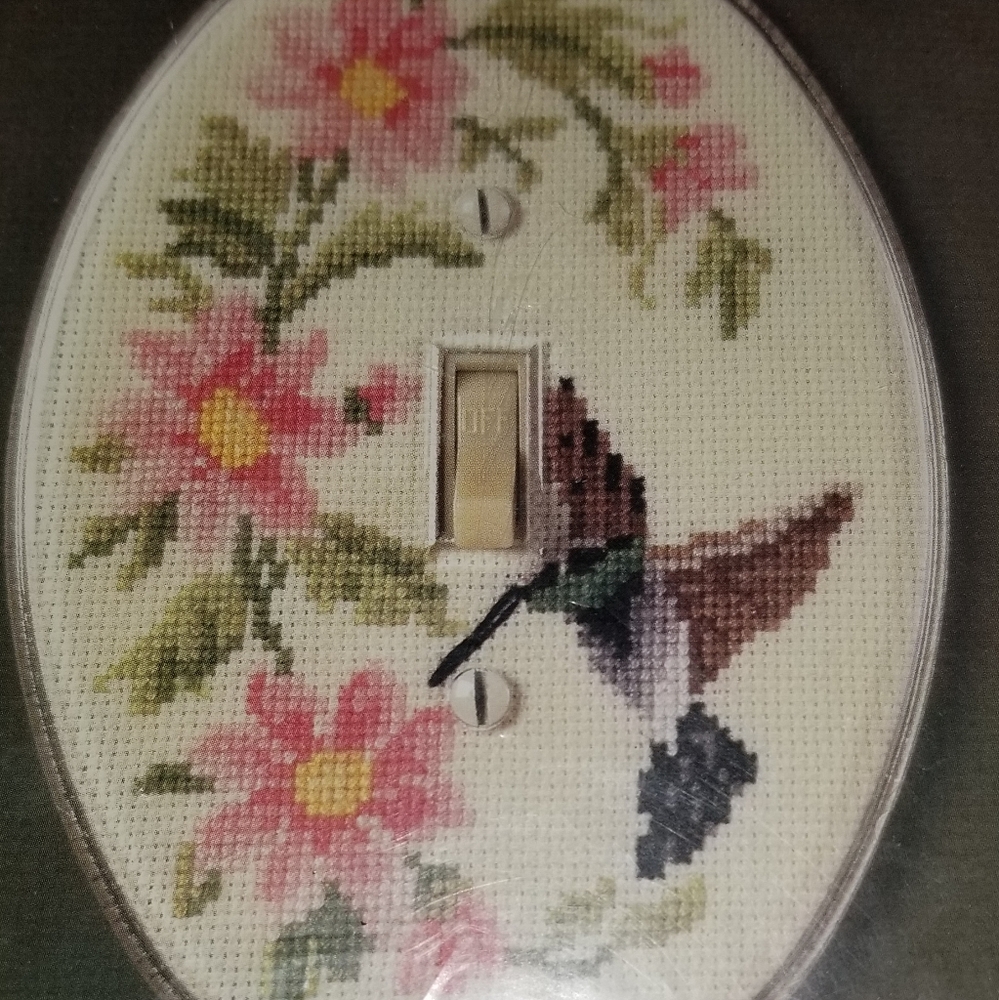 Fond Memories Vintage Cross Stitch Light SCoSesled